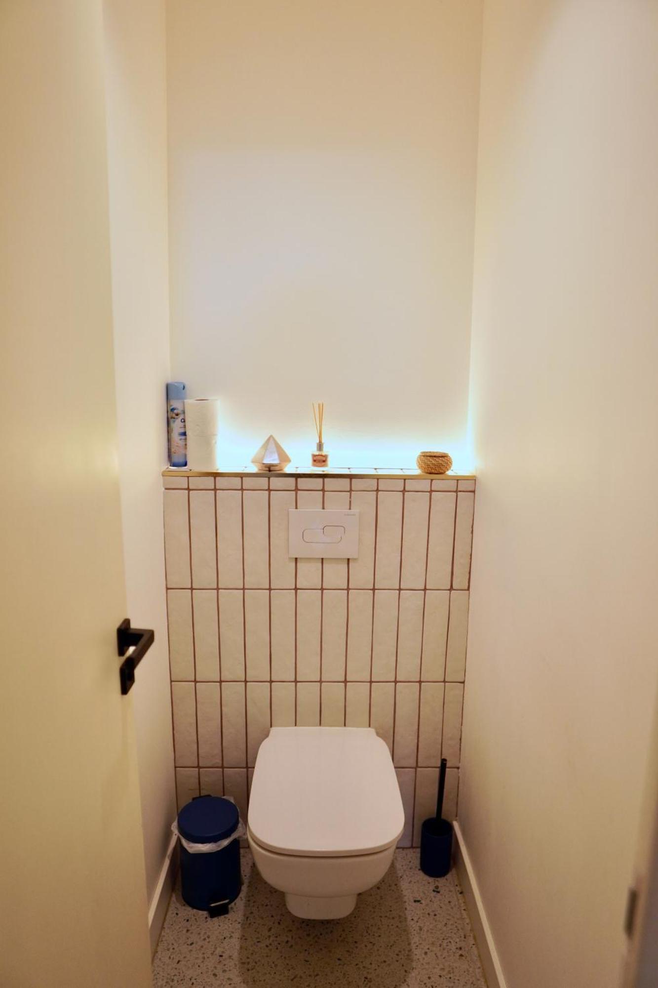 Roma Divine Home Cinema Et Jardin Nîmes Eksteriør bilde